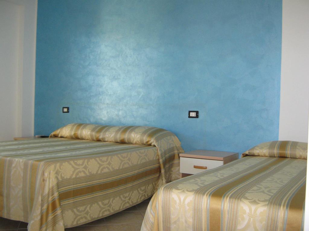 Bed And Breakfast Cirelli Scalea Pokój zdjęcie