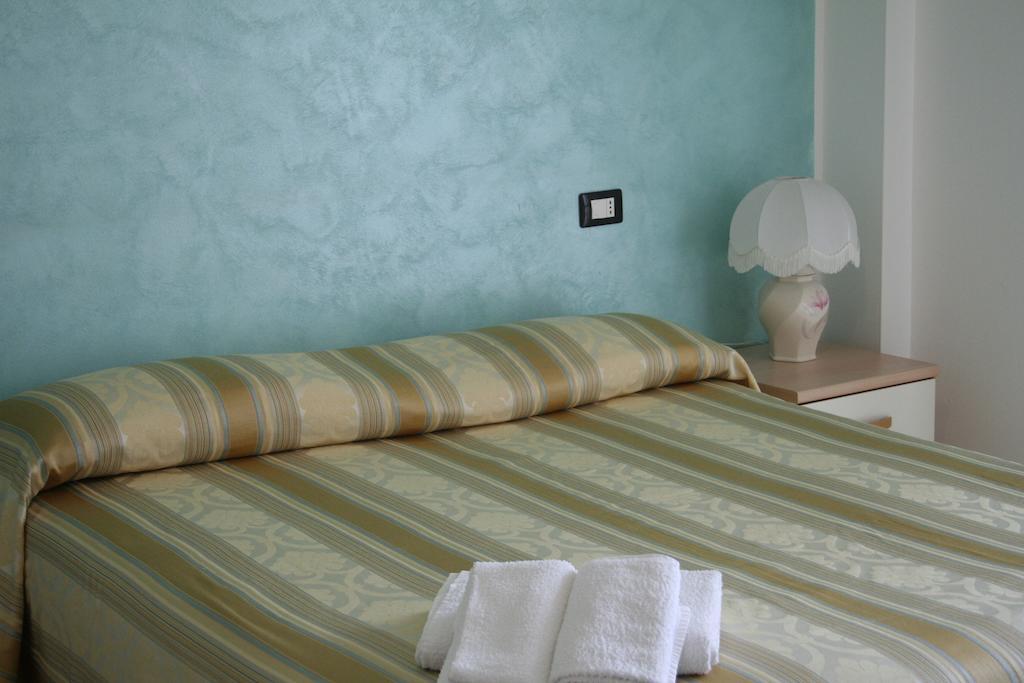 Bed And Breakfast Cirelli Scalea Pokój zdjęcie